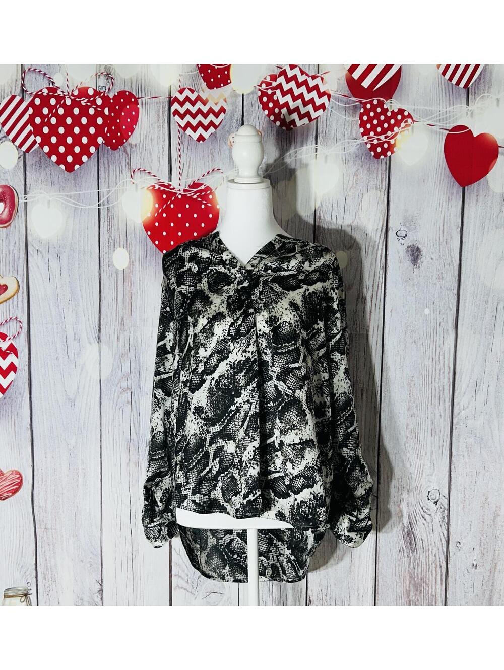 Simply Vera Vera Wang Snakeskin Print Blouse High Low Hem Tunic Womens Size M
